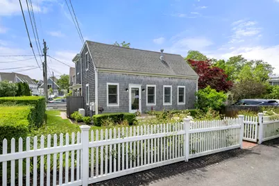 44 Pleasant Street, Provincetown, MA 02657 - Photo 2