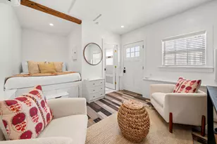 44 Pleasant St, Provincetown, MA 02657 - Photo 32