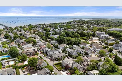 44 Pleasant Street, Provincetown, MA 02657 - Photo 36