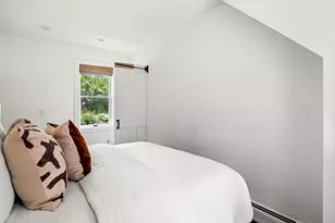 44 Pleasant St, Provincetown, MA 02657 - Photo 14