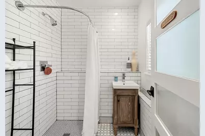 44 Pleasant Street, Provincetown, MA 02657 - Photo 30