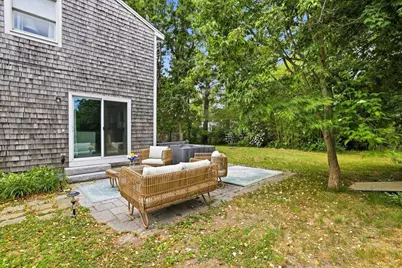 70 Quinaquisset Avenue, Mashpee, MA 02649 - Photo 30