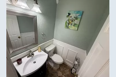 131 Laurel Street #APT C, Malden, MA 02148 - Photo 14