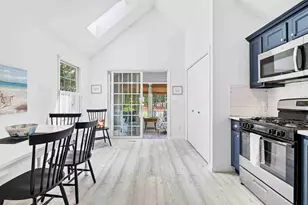 16 Gold Leaf Ln, Mashpee, MA 02649 - Photo 4