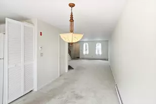 18 Woodview Dr, Falmouth, MA 02540 - Photo 8