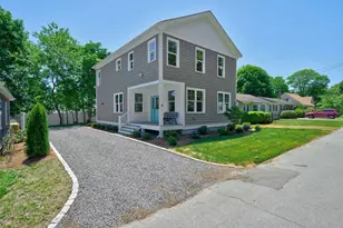 65 Cypress St, Falmouth, MA 02536 - Photo 32