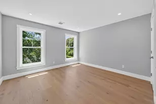 65 Cypress St, Falmouth, MA 02536 - Photo 20