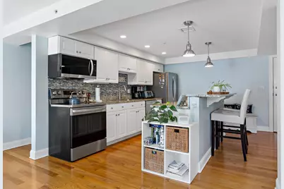 615 Main Street #UNIT 11, Barnstable, MA 02601 - Photo 8