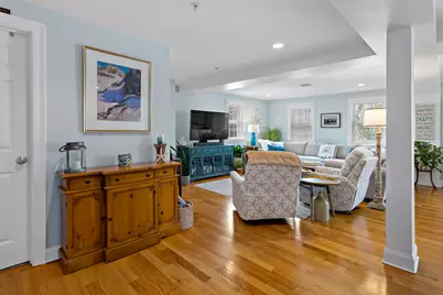 615 Main Street #UNIT 11, Barnstable, MA 02601 - Photo 16