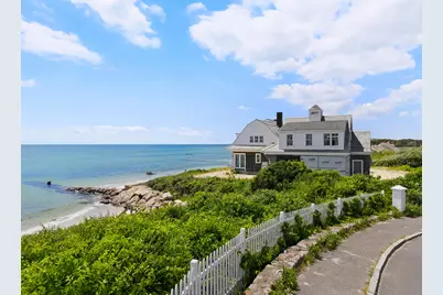 31 Dale Avenue, Barnstable, MA 02601 - Photo 4