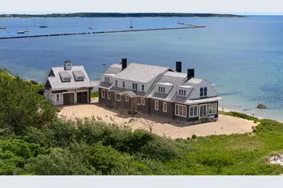 31 Dale Avenue, Barnstable, MA 02601 - Photo 2