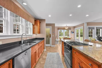 350 Plum Street, Barnstable, MA 02668 - Photo 10
