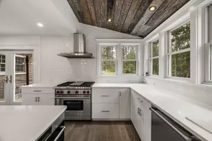 205 Cranberry Hollow Rd, Wellfleet, MA 02667 - Photo 14