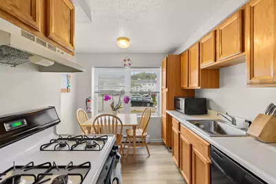 32 Pine Valley Drive #32  aka 50A, Falmouth, MA 02540 - Photo 4