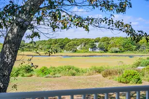 27 Mayflower Ln, Dennis, MA 02639 - Photo 10