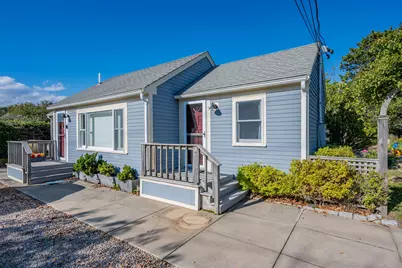 962 Commercial Street #UNIT 7, Provincetown, MA 02657 - Photo 2
