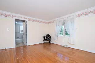 10 Village Green Cir, Mashpee, MA 02649 - Photo 28