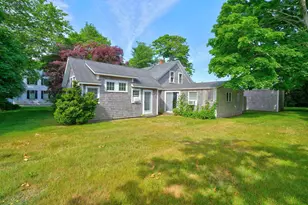 49 High St, Edgartown, MA 02539 - Photo 6