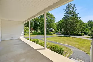 8 Sherry Ln, Bourne, MA 02553 - Photo 6