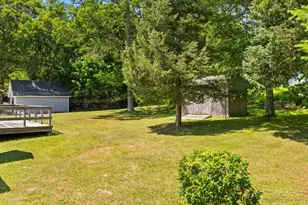 8 Sherry Ln, Bourne, MA 02553 - Photo 12