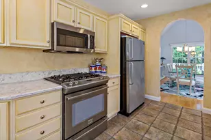 5 Mayfair Ct, Mashpee, MA 02649 - Photo 8