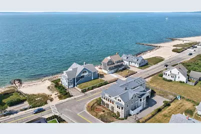 70 Menauhant Road, Falmouth, MA 02536 - Photo 4