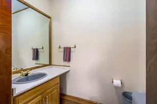 32 Davis Rd, Yarmouth, MA 02664 - Photo 16