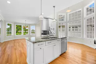 129 Shore Dr, Mashpee, MA 02649 - Photo 16