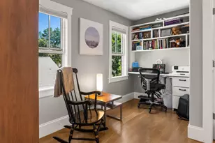 24 Cottage St, Provincetown, MA 02657 - Photo 18