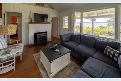 11 Beach Road, Oak Bluffs, MA 02557 - Photo 6