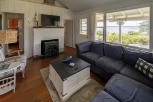 11 Beach Rd, Oak Bluffs, MA 02557 - Photo 6