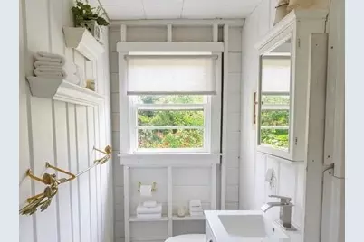 11 Beach Road, Oak Bluffs, MA 02557 - Photo 12