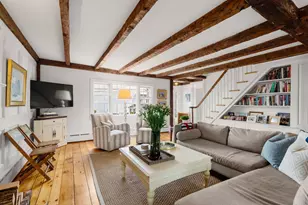 558A Commercial St, Provincetown, MA 02657 - Photo 4