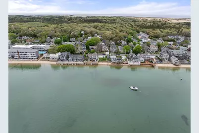 558A Commercial Street, Provincetown, MA 02657 - Photo 28