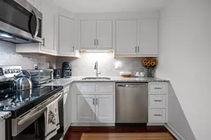 12 Candlewood Ln, Dennis, MA 02639 - Photo 10