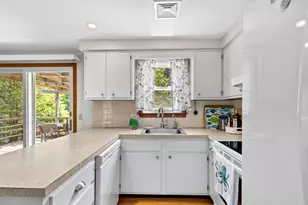90 Village Ln, Wellfleet, MA 02667 - Photo 22