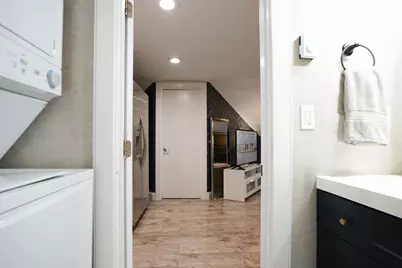 712 Main Street, Barnstable, MA 02601 - Photo 6