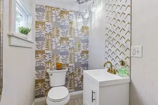 712 Main St, Barnstable, MA 02601 - Photo 30