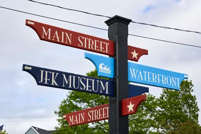 712 Main Street, Barnstable, MA 02601 - Photo 88