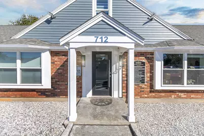 712 Main Street, Barnstable, MA 02601 - Photo 16