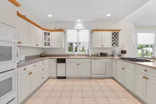 14 Glenneagle Dr, Mashpee, MA 02649 - Photo 18