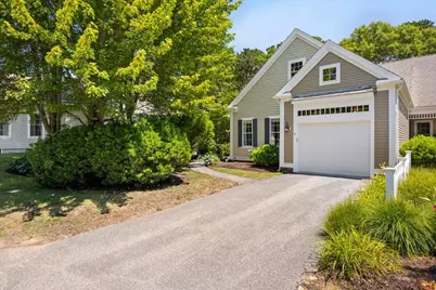 9 Blue Meadow Court #UNIT 9, Bourne, MA 02532 - Photo 2