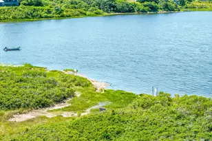 21 Eliot Ave, Chilmark, MA 02535 - Photo 34