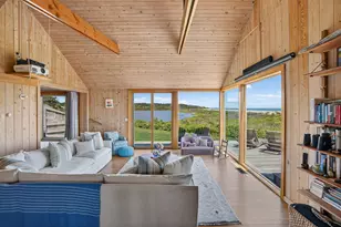 21 Eliot Ave, Chilmark, MA 02535 - Photo 10
