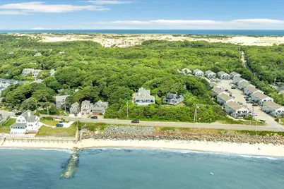 676 Commercial Street, Provincetown, MA 02657 - Photo 42