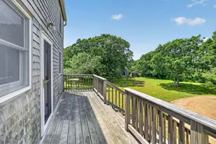 28 Black Point Rd, Chilmark, MA 02535 - Photo 32
