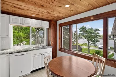 424 Grand Avenue, Falmouth, MA 02540 - Photo 8