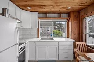 426 Grand Ave, Falmouth, MA 02540 - Photo 6