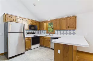 23 Joe Jay Ln, Sandwich, MA 02644 - Photo 4