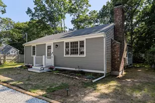 27 Frank Baker Rd, Yarmouth, MA 02664 - Photo 2